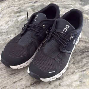 On Running Women Black Athletic Shoes